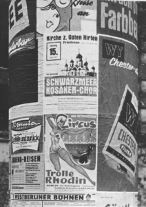 Historische Litfaßsäulenwerbung aus 1956