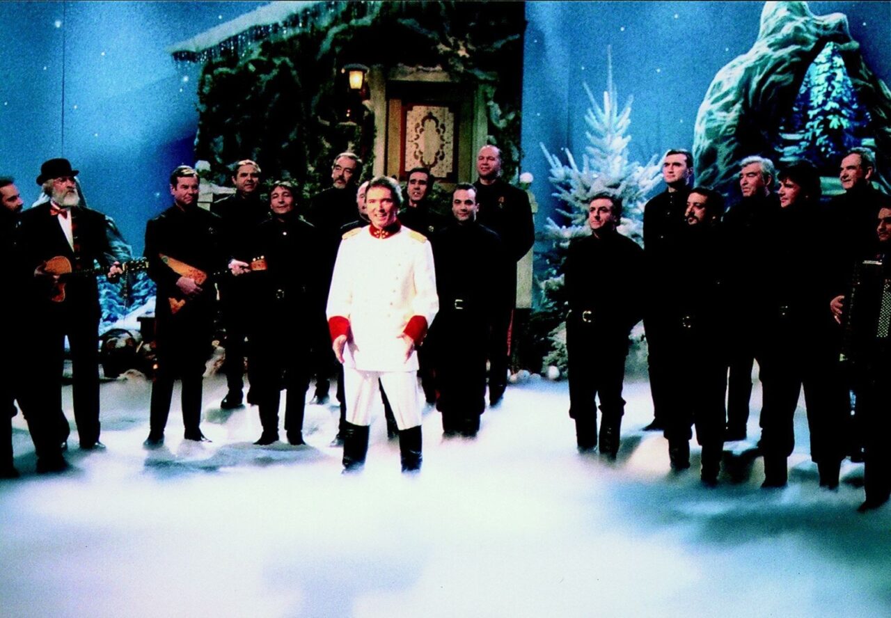 Peter Orloff und der Schwarzmeer Kosaken-Chor in der "Schlagerparade der Volksmusik" Januar 2001 (Platz 2 bei der TED-Abstimmung)